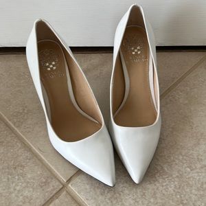 Vince Camuto white leather heels worn once